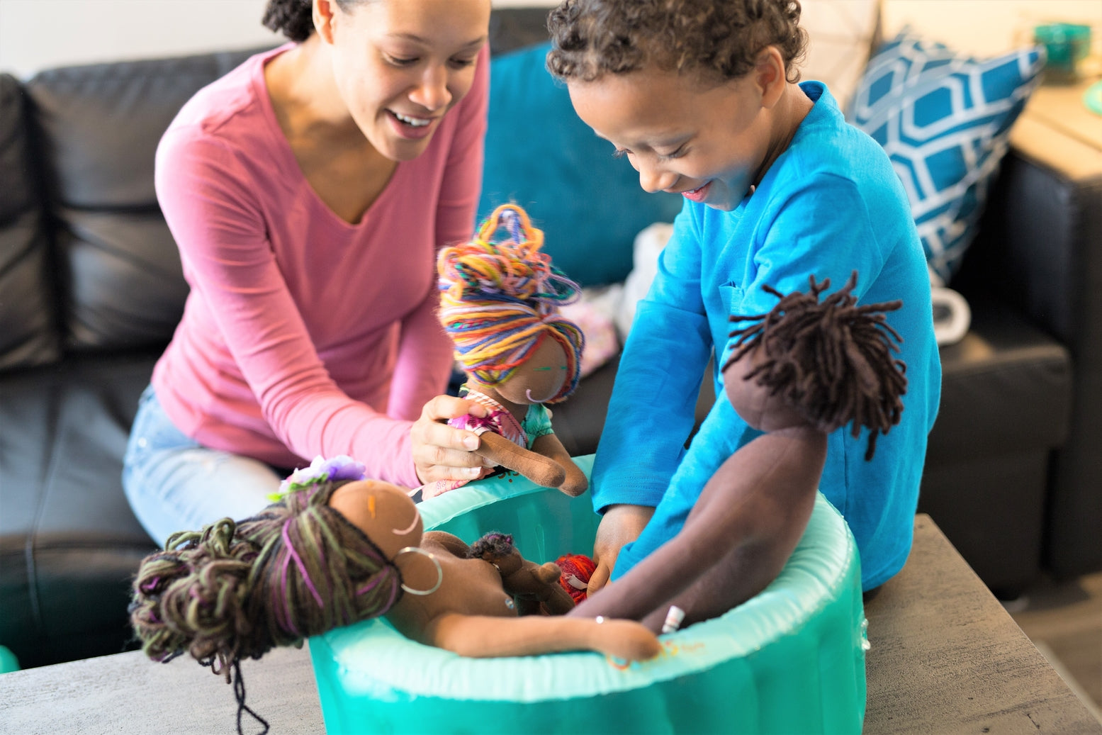 LEARNING THROUGH PLAY: HOW MAMAMOR DOLLS CAN TEACH CHILDREN