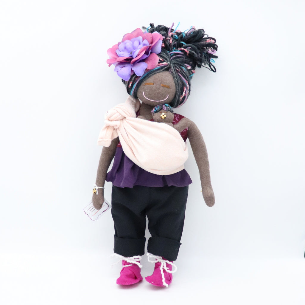 Birthing and Breastfeeding MamAmor LAURIE