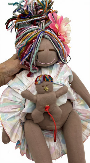 Birthing and Breastfeeding MamAmor LAURIE