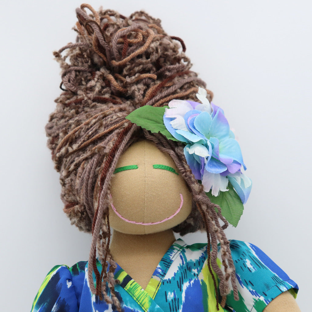 Birthing and Breastfeeding MamAmor EMIRA